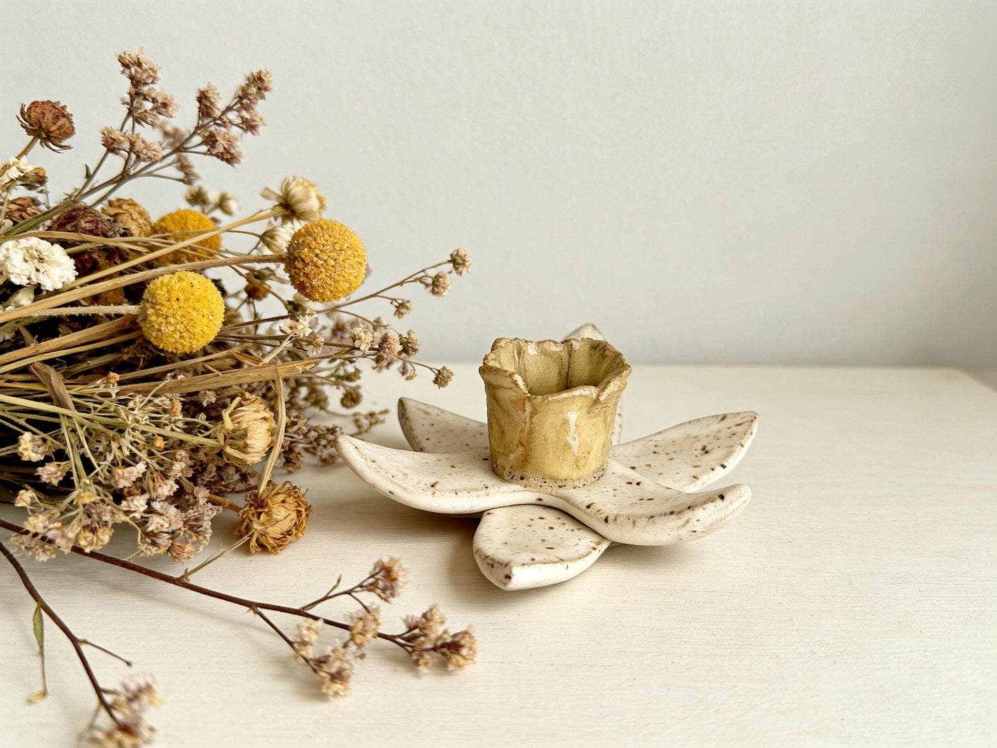 Handmade Ceramic Daffodil Candle Holder, Speckled Stoneware Flower Taper Candle Holder, Rustic Boho Home Decor, Gift for Plant Lover