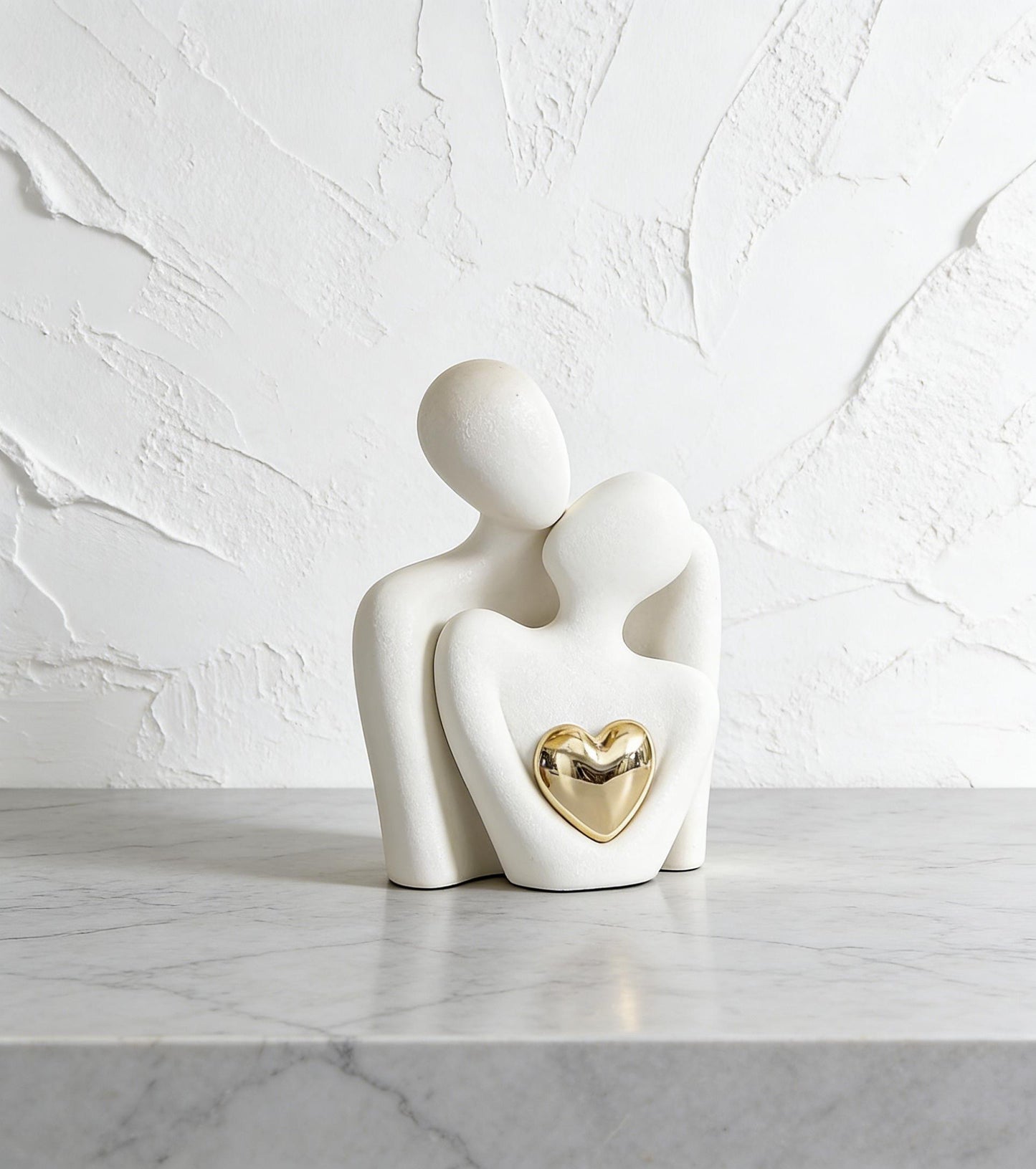Abstract Couple Figurine with Gold Heart | Minimalist Love Sculpture | Wedding & Anniversary Gift | Modern Home Decor