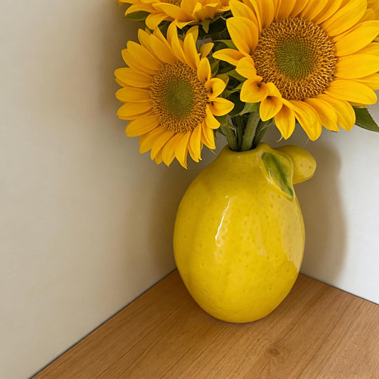 Lemon Shaped Vase, Citrus Decor, Handmade Ceramic Vase, Fruit Themed Decor, Summer Home Decor, Bud Vase, Lemon Planter, Artisan Pottery