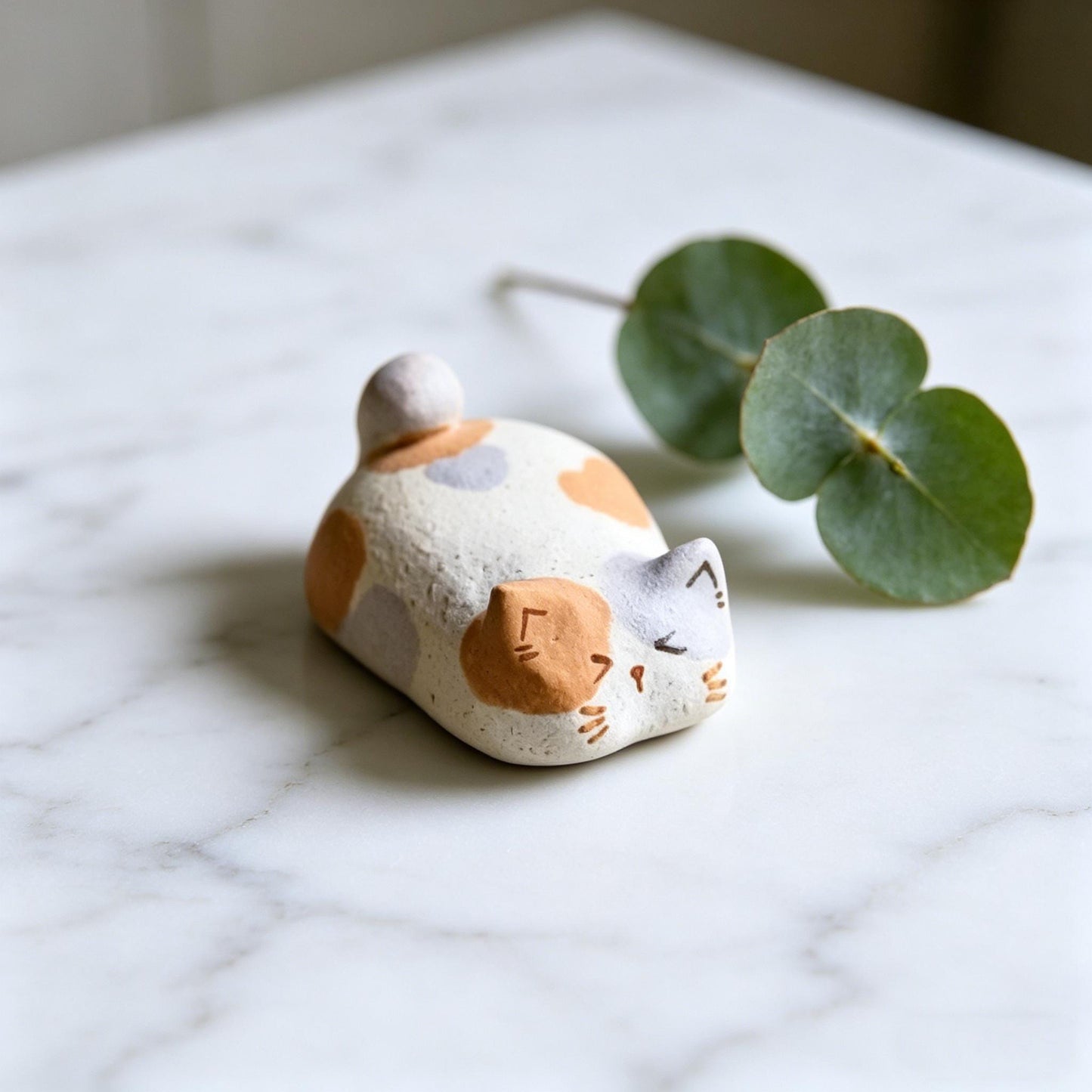 Calico Cat Figurine, Sleeping Cat Desk Decor, Handmade Clay Cat Ornament, Minimalist Cat Shelf Accent, Gift For Cat Lover, Cat Lover Gift